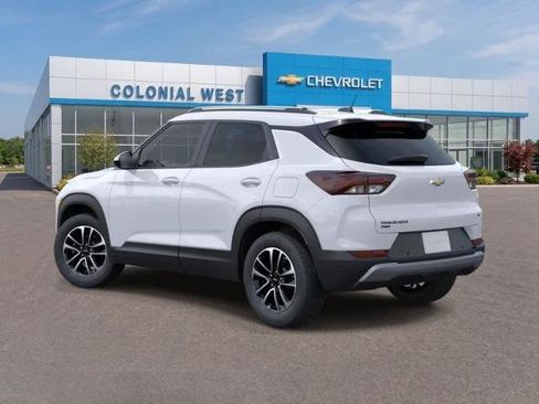 Used 2026 Chevrolet TrailBlazer LT w/ LPO, Blackout Package AWD/4WD image 6