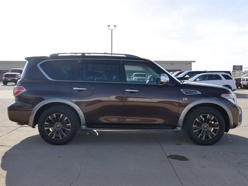 Used 2017 Nissan Armada Platinum AWD/4WD image 5