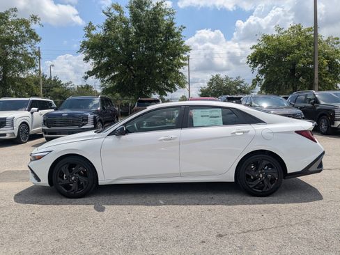 Used 2026 Hyundai Elantra SEL Sport FWD image 8