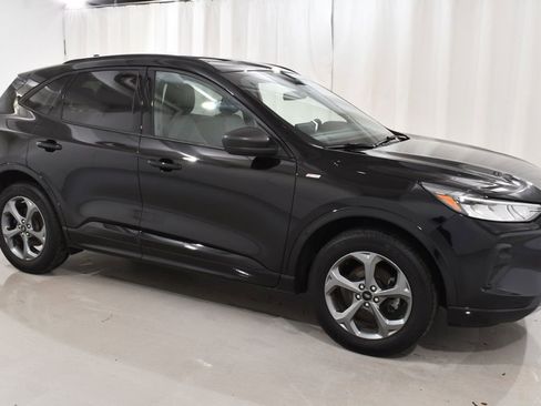 Used 2024 Ford Escape ST-Line w/ Tech Pack #1 AWD/4WD image 5