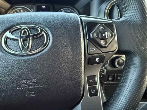Used 2021 Toyota Tacoma TRD Off-Road image 25
