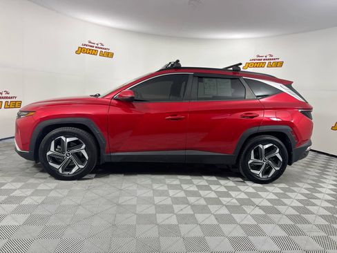 Used 2022 Hyundai Tucson SEL w/ Convenience + Premium Package image 2