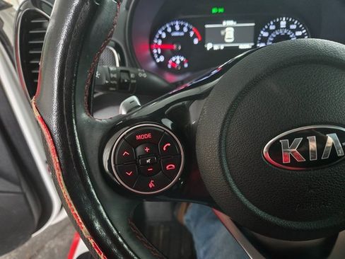 Used 2020 Kia Soul GT-Line Turbo image 15