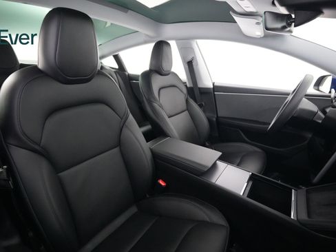 Used 2025 Tesla Model 3 Long Range RWD image 23