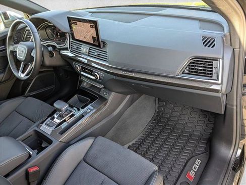 Used 2022 Audi SQ5 Premium Plus w/ Premium Plus Package AWD/4WD image 24