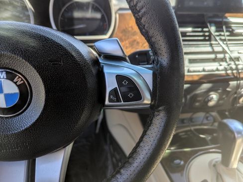 Used 2008 BMW Z4 3.0i RWD image 18