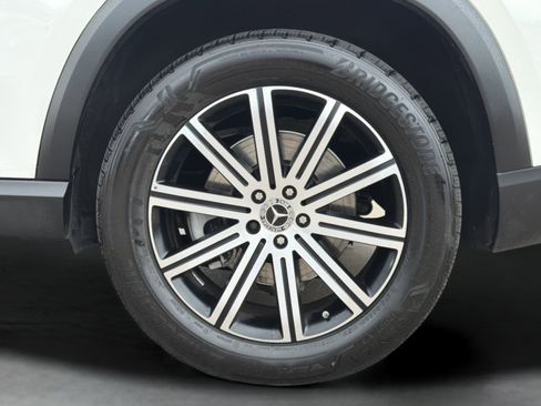 Used 2024 Mercedes-Benz GLE 450e 4MATIC image 15