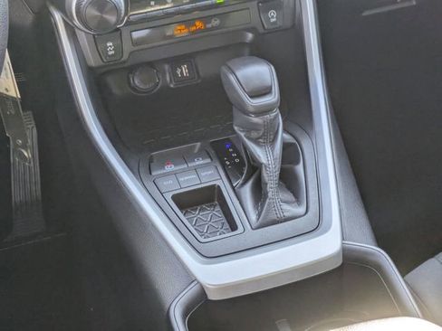 Used 2024 Toyota RAV4 LE image 14