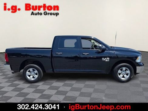 Used 2023 RAM 1500 Classic SLT w/ Trailer & Traction Group AWD/4WD image 7