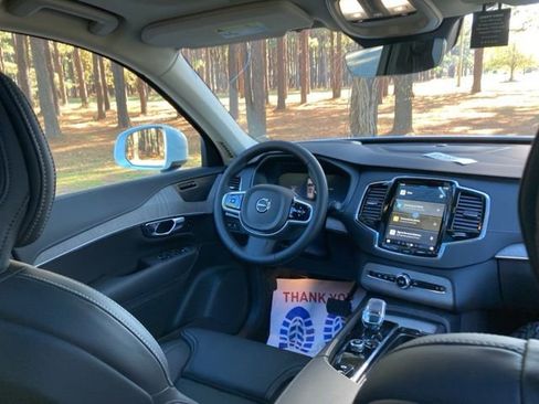 New 2025 Volvo XC90 T8 Ultra w/ Protection Package Premier image 26