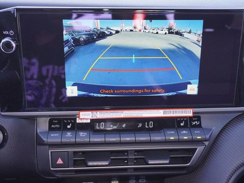 Certified 2026 Toyota Camry SE image 15