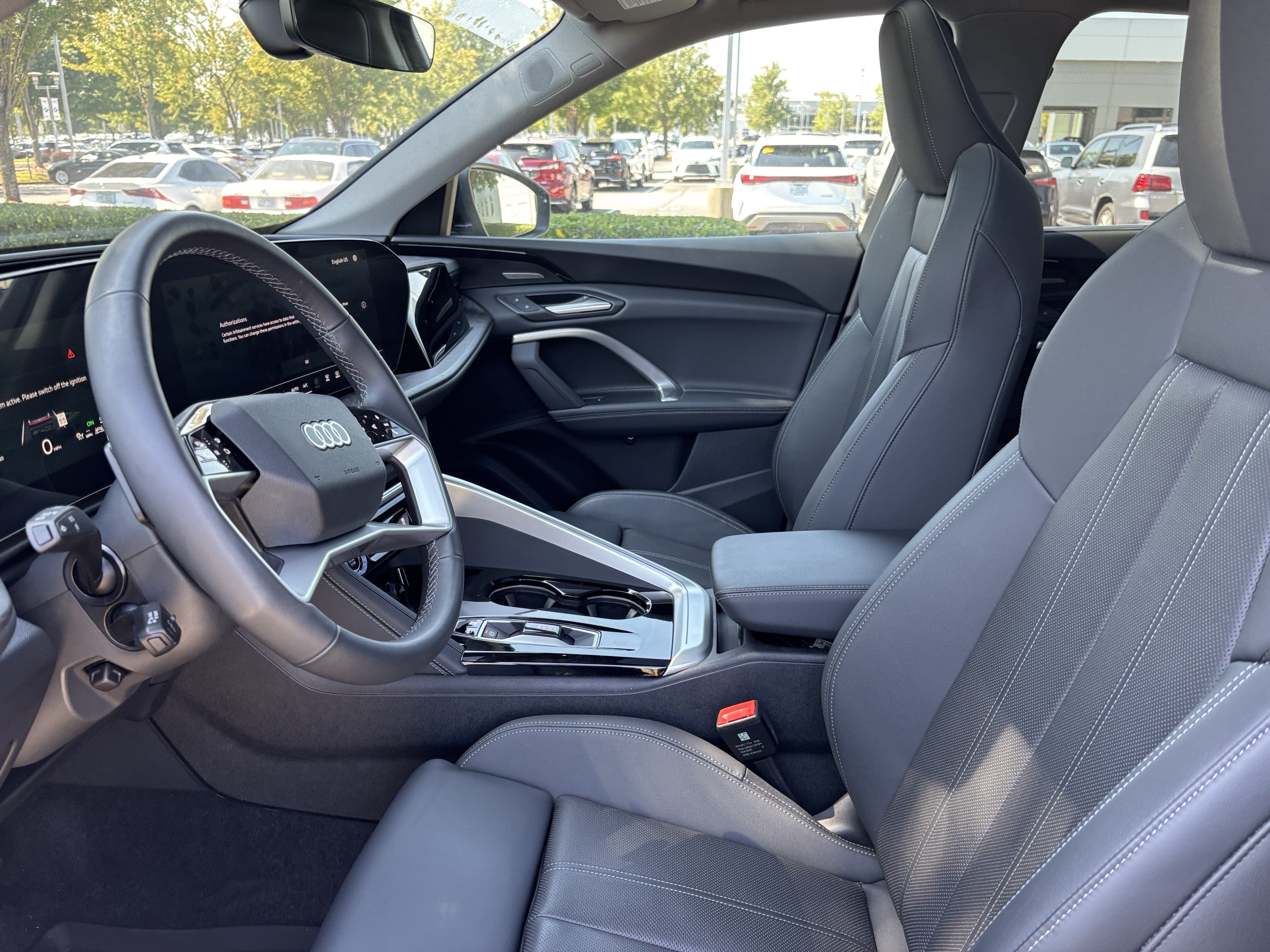 Used 2025 Audi Q5 Premium Plus AWD/4WD image 17