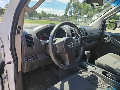 Used 2008 Nissan Xterra X image 10