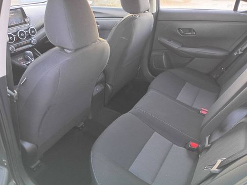 Used 2024 Nissan Sentra SV FWD image 12