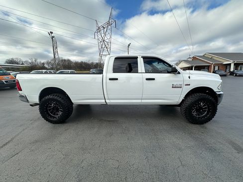 Used 2018 RAM 2500 Tradesman w/ Chrome Appearance Group image 5