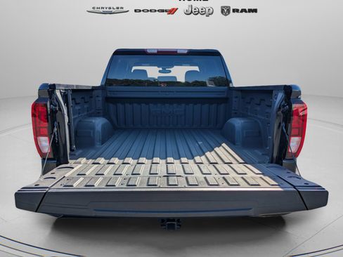 Used 2025 GMC Sierra 1500 Elevation w/ LPO, Elevation Black Package AWD/4WD image 7
