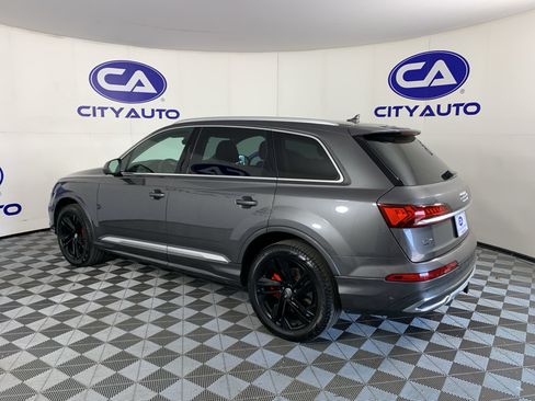 Used 2020 Audi Q7 3.0T Premium Plus w/ Premium Plus Package AWD/4WD image 5