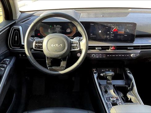 Used 2024 Kia Sorento X-Line EX AWD/4WD image 14