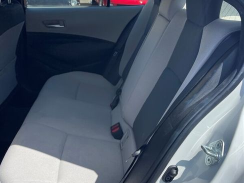 Used 2021 Toyota Corolla LE FWD image 14