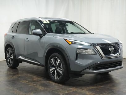 Used 2021 Nissan Rogue SL w/ Premium Package