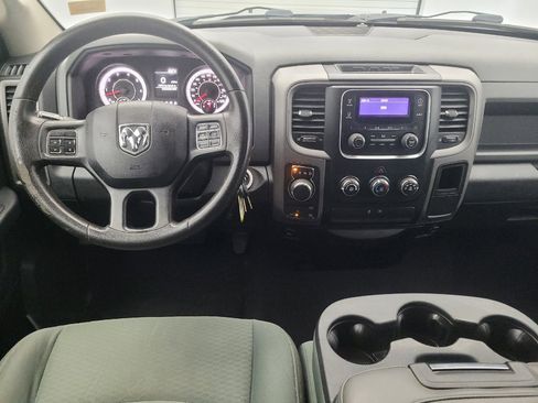 Used 2016 RAM 1500 Express AWD/4WD image 22