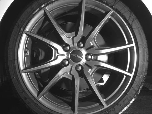 Used 2025 Genesis G70 2.5T image 14