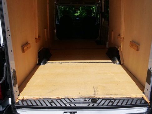 Used 2024 Ford Transit 250 148 High Roof Extended AWD w/ Load Area Protection Package image 9