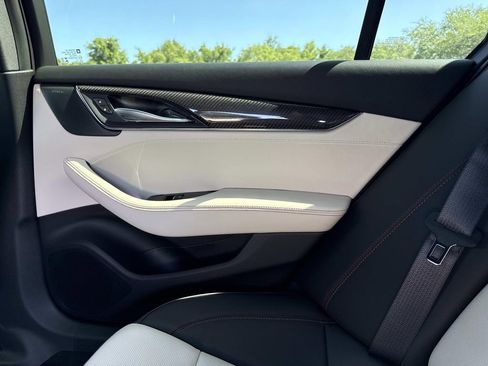 New 2026 Cadillac CT5 V w/ LPO, ONYX Package AWD/4WD image 15