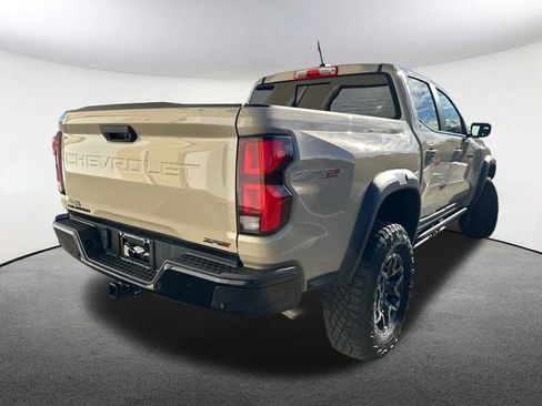 Used 2024 Chevrolet Colorado ZR2 w/ Safety Package image 16