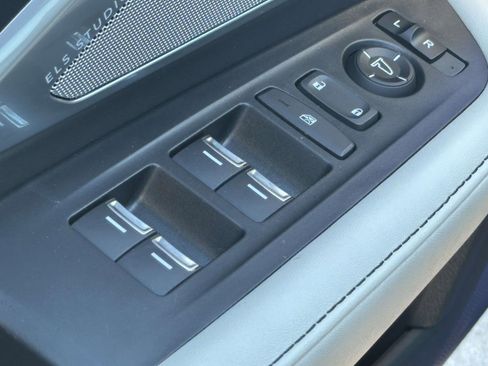 Certified 2025 Acura RDX A-Spec image 17