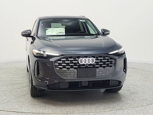 New 2025 Audi Q5 Premium Plus image 2