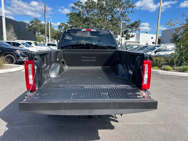 Used 2025 Ford F250 XLT AWD/4WD image 7