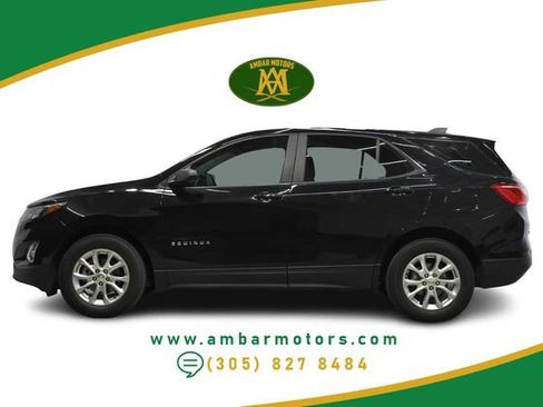 Used 2021 Chevrolet Equinox LS w/ LS Convenience Package FWD image 1