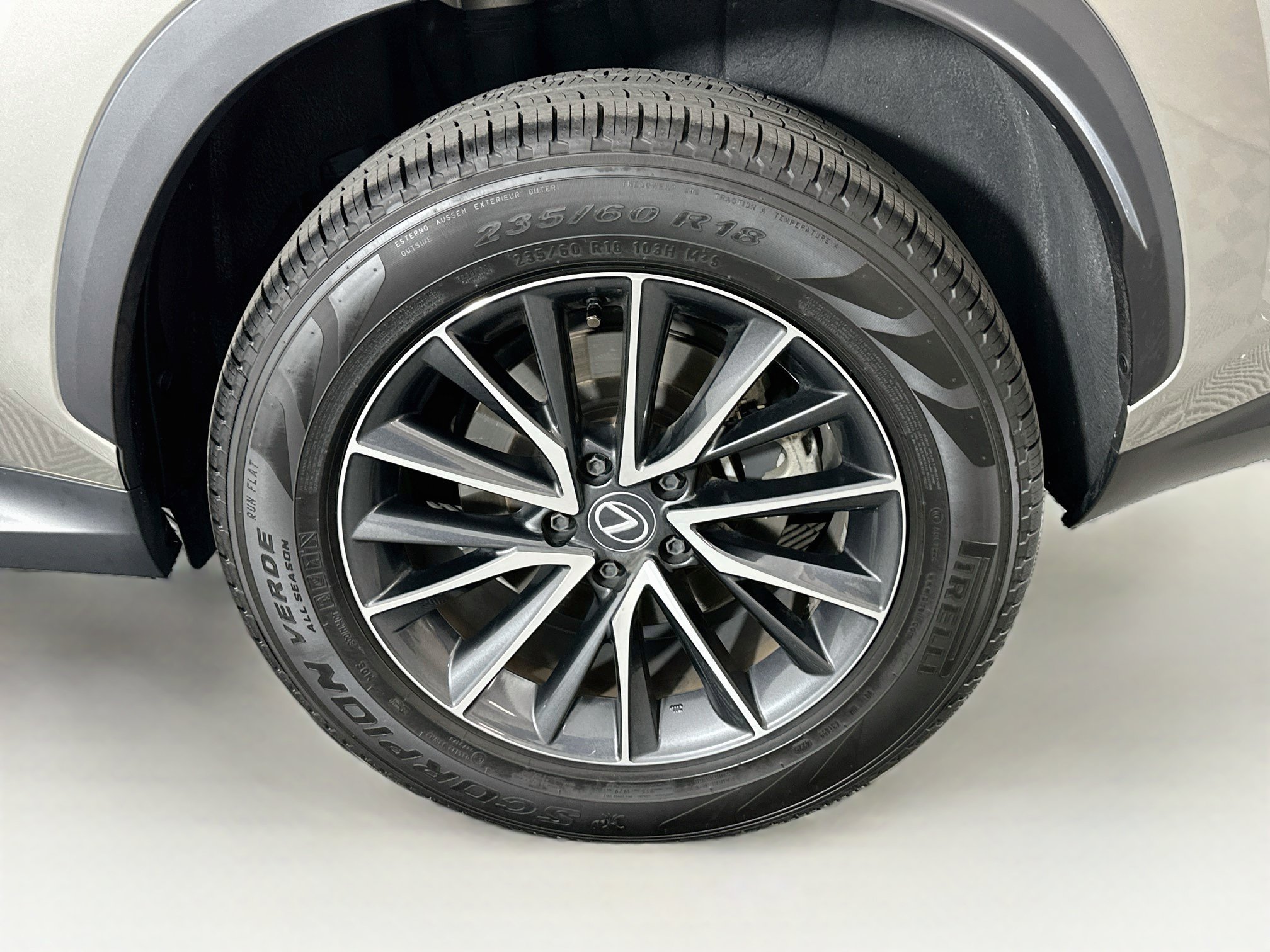 Used 2024 Lexus NX 350 AWD image 11