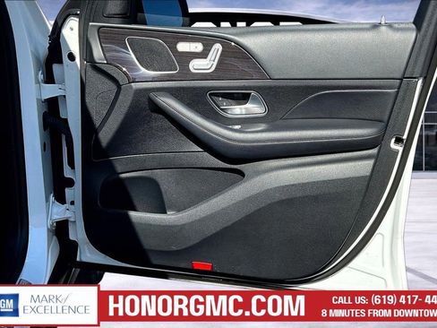 Used 2020 Mercedes-Benz GLE 350 w/ Parking Assist Package image 28
