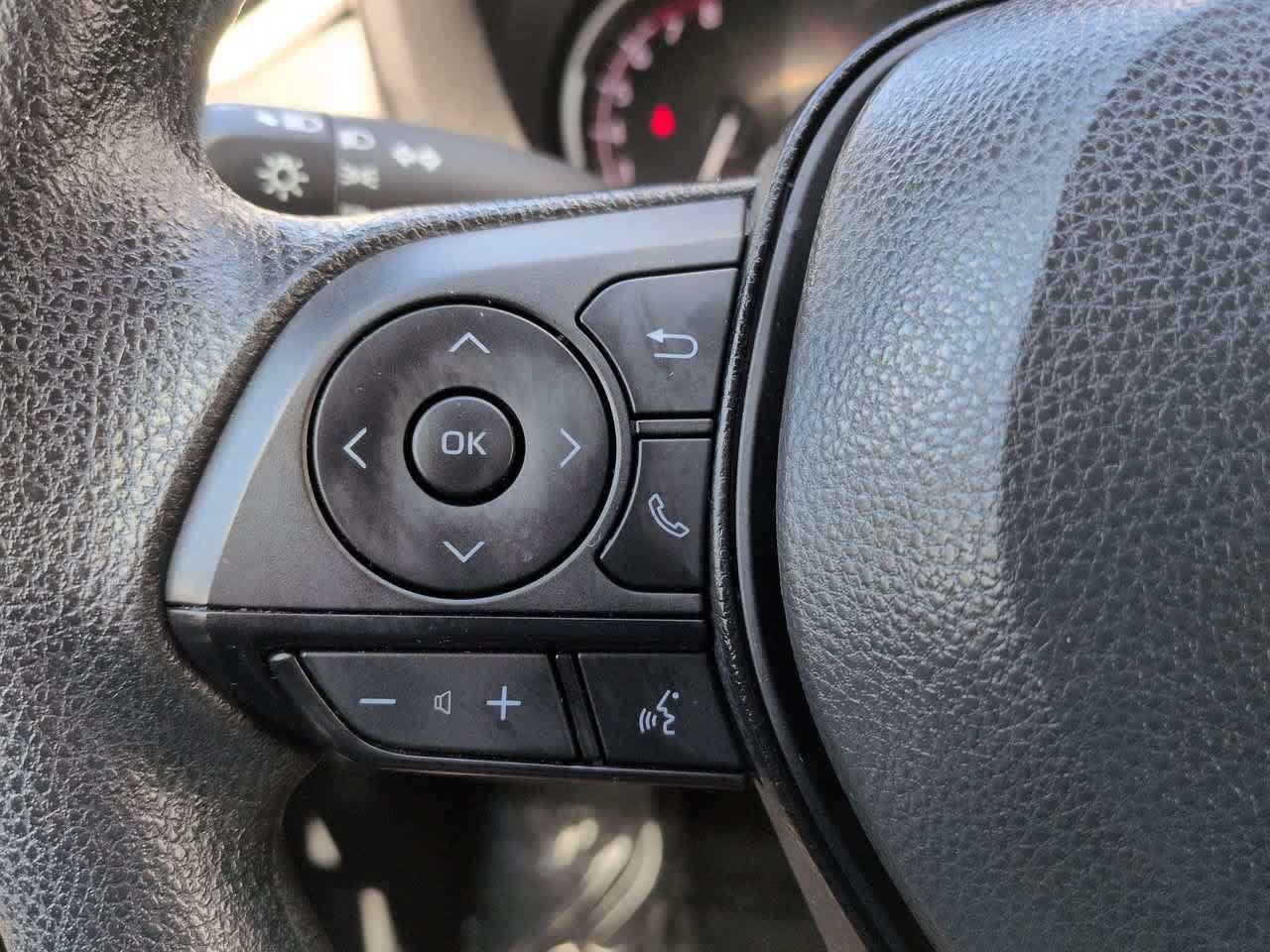 Certified 2023 Toyota RAV4 LE FWD image 22