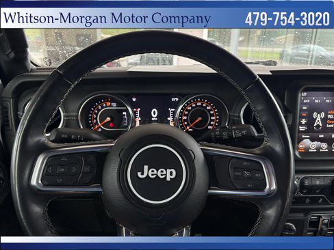 Used 2022 Jeep Wrangler Unlimited Sahara w/ Cold Weather Group AWD/4WD image 14