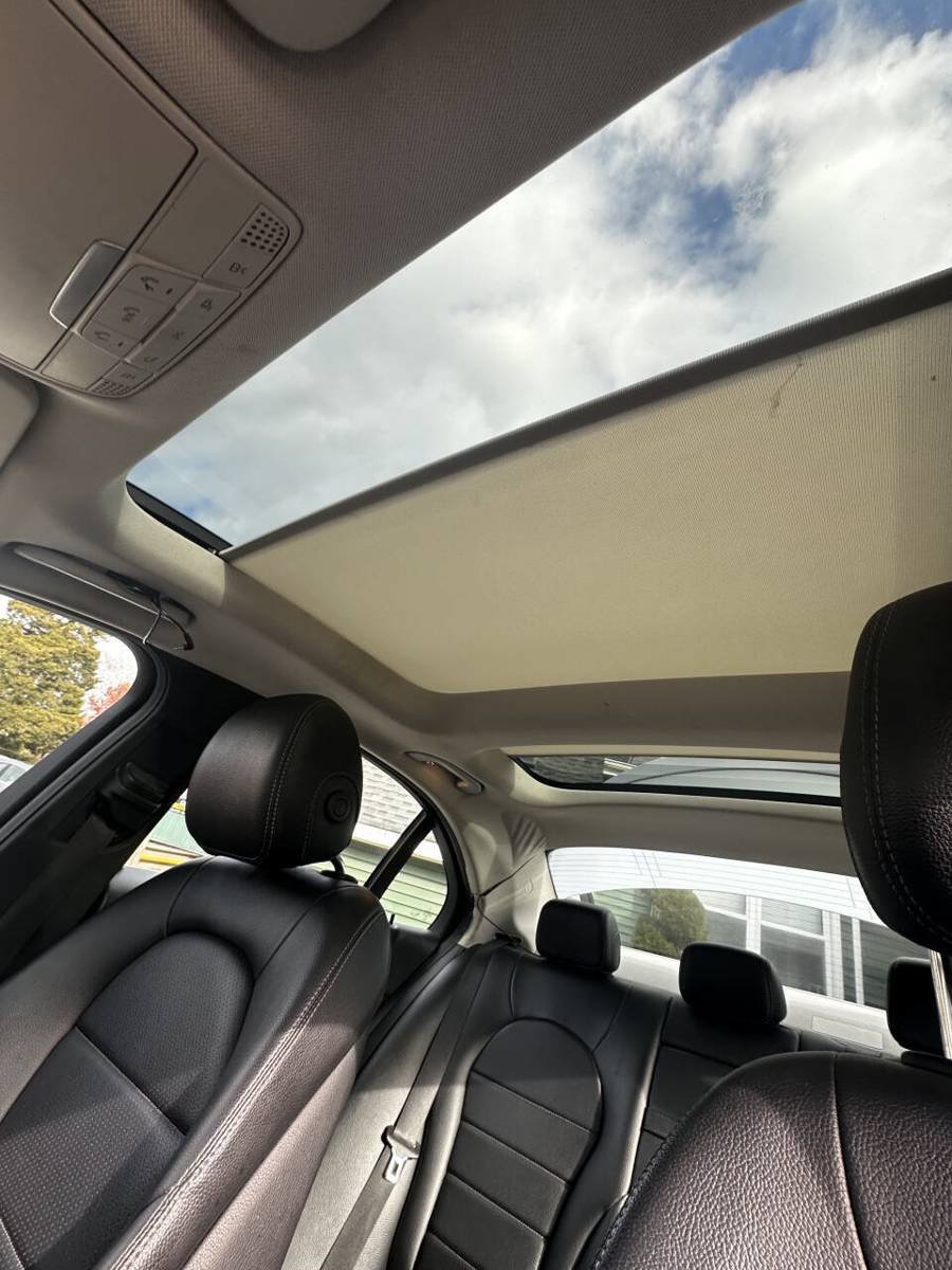 Used 2015 Mercedes-Benz C 300 4MATIC Sedan image 23