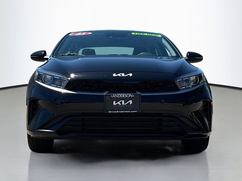 Used 2023 Kia Forte LXS w/ LXS Technology Package FWD image 16