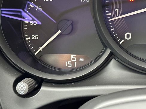 New 2025 Porsche Macan image 33