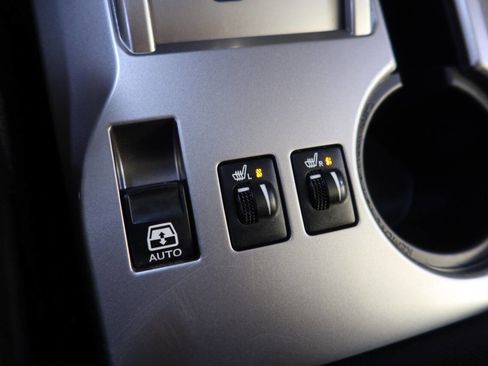 Used 2022 Toyota 4Runner SR5 Premium w/ Moonroof Package image 35