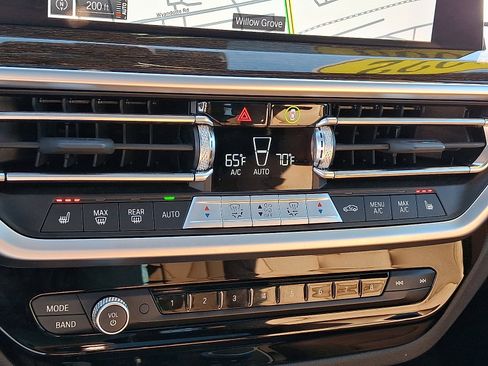 Used 2022 BMW X3 xDrive30i w/ Convenience Package image 16