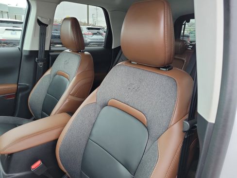 Certified 2023 Ford Bronco Sport Outer Banks w/ Tech Package image 18