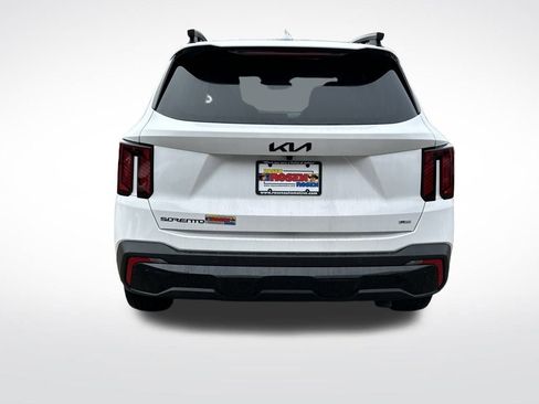 New 2026 Kia Sorento SX image 4