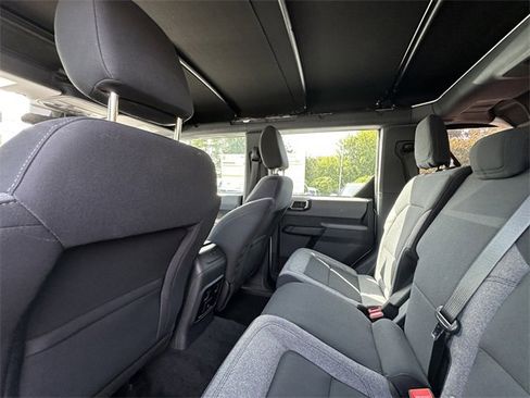 Certified 2021 Ford Bronco 4-Door w/ Sasquatch Package image 18