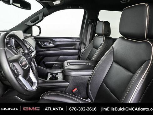 Used 2024 GMC Yukon SLT image 6