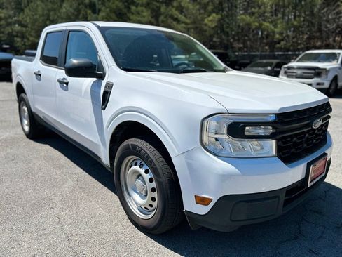 Used 2022 Ford Maverick XL FWD image 1