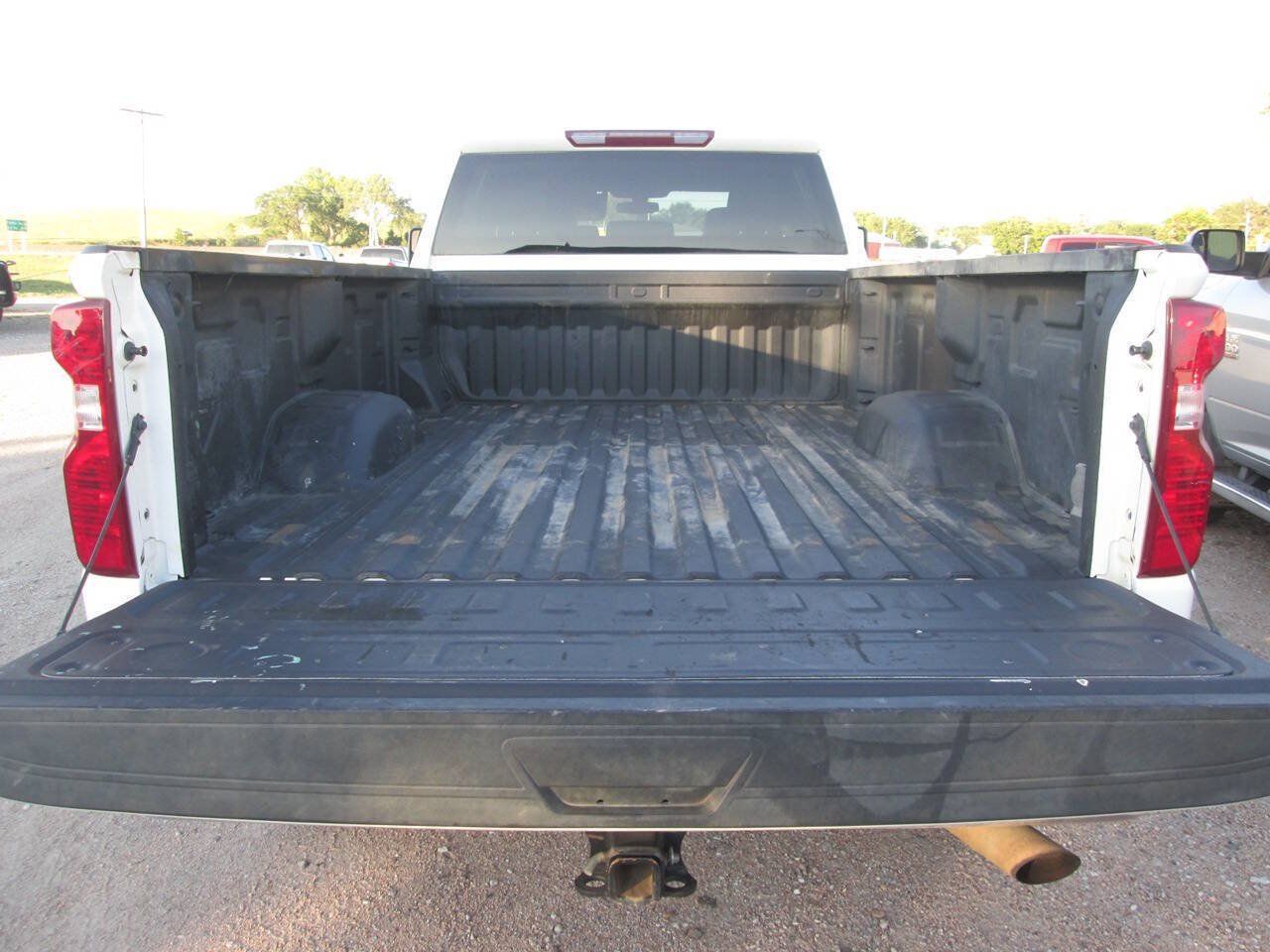 Used 2023 Chevrolet Silverado 2500 W/T w/ WT Convenience Package AWD/4WD image 8