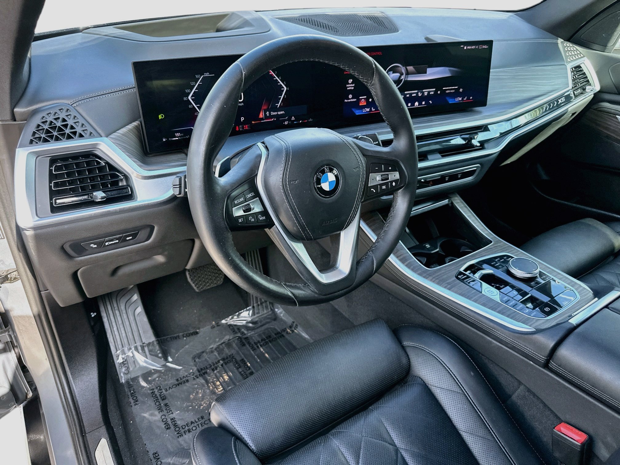 Certified 2024 BMW X5 xDrive40i w/ Parking Assistance Package AWD/4WD image 9