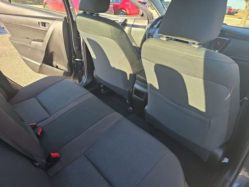 Used 2019 Toyota Corolla LE image 11